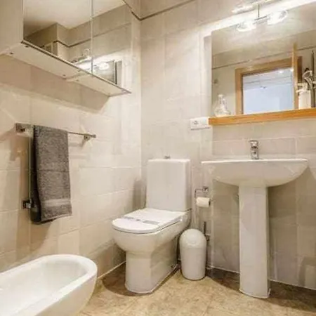Апартаменты Junto A La Playa 4p Piscina Y Parking Пунта-Умбрия