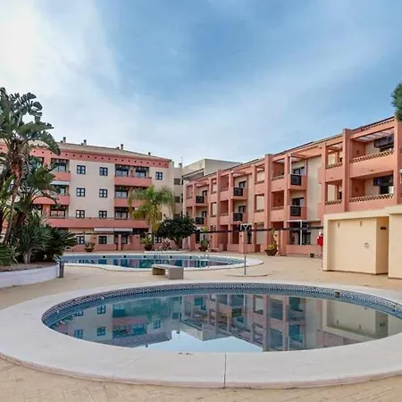 Апартаменты Junto A La Playa 4p Piscina Y Parking